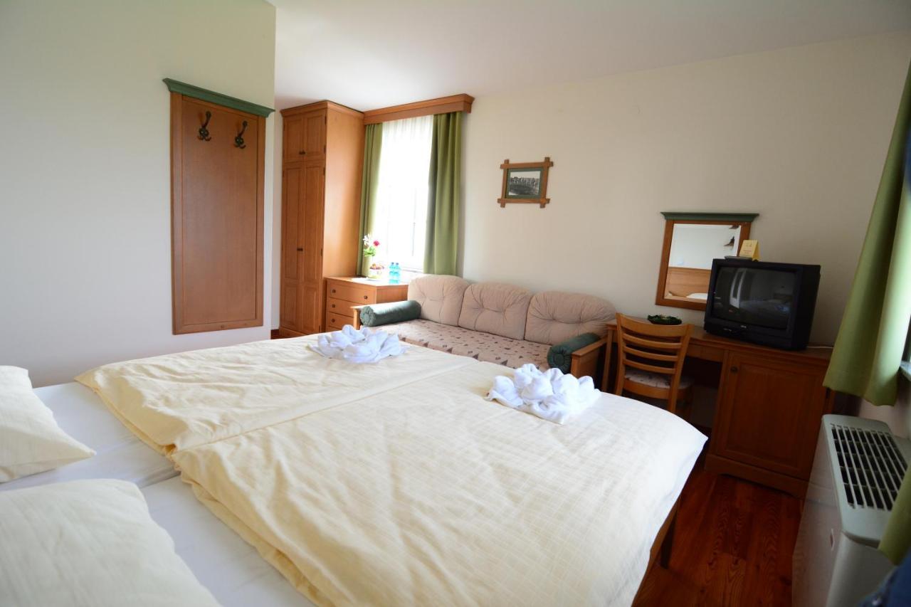 Gostisce Vinski Hram Hotel Ivanjkovci Bagian luar foto